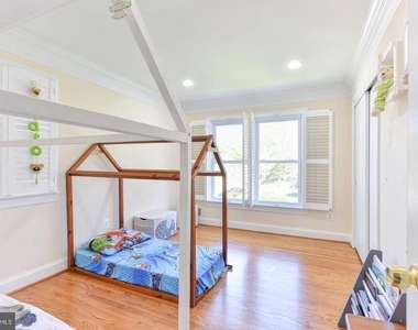 1500 Smith Street - Photo Thumbnail 14