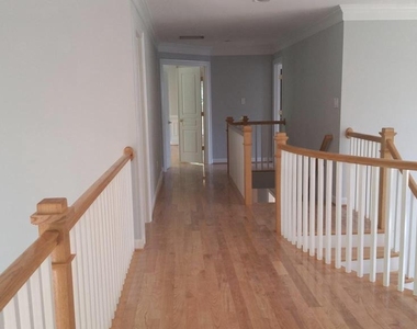6440 Columbia Pike - Photo Thumbnail 10