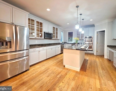 6440 Columbia Pike - Photo Thumbnail 34