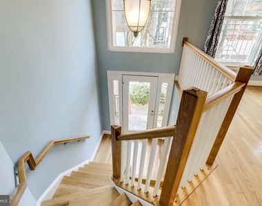 11472 Waterhaven Court - Photo Thumbnail 4