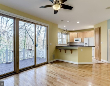 11472 Waterhaven Court - Photo Thumbnail 14