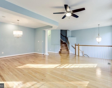 11472 Waterhaven Court - Photo Thumbnail 5