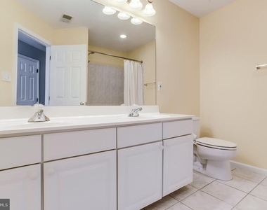 11472 Waterhaven Court - Photo Thumbnail 30