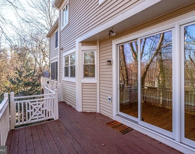 11472 Waterhaven Court - Photo Thumbnail 16