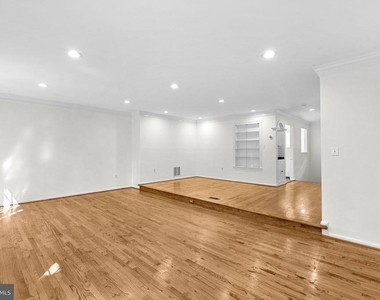7877 Painted Daisy Drive - Photo Thumbnail 3