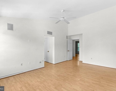 7877 Painted Daisy Drive - Photo Thumbnail 18