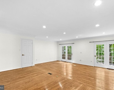 7877 Painted Daisy Drive - Photo Thumbnail 5
