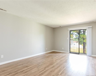 1128 Southwood Drive - Photo Thumbnail 5