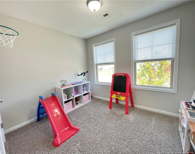 246 Ladden Lane - Photo Thumbnail 12