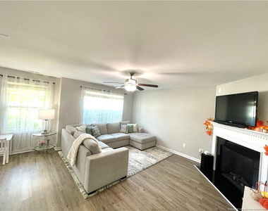 246 Ladden Lane - Photo Thumbnail 5