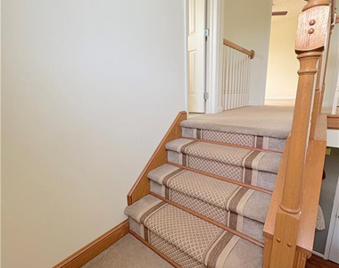 247 Richmond Park Drive - Photo Thumbnail 13