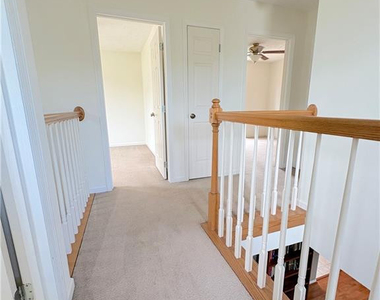 247 Richmond Park Drive - Photo Thumbnail 14
