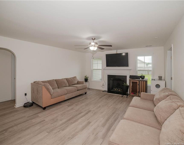 163 Lumber Street - Photo Thumbnail 12