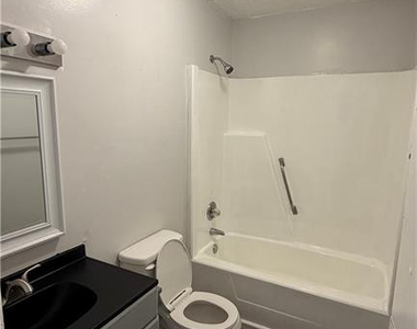 5858 Aftonshire Drive - Photo Thumbnail 4