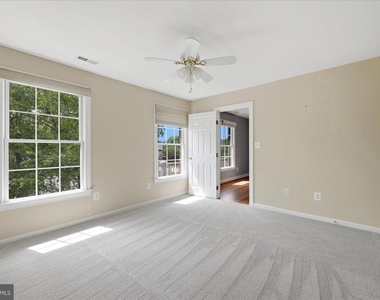 104 Bramble Court - Photo Thumbnail 39