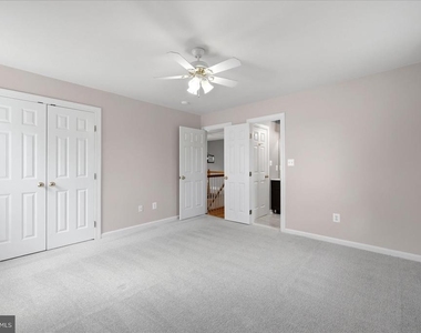 104 Bramble Court - Photo Thumbnail 37