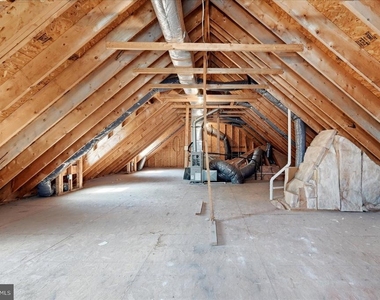 104 Bramble Court - Photo Thumbnail 41
