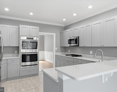 104 Bramble Court - Photo Thumbnail 16