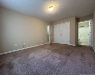 154 Glenn Brooke Lane - Photo Thumbnail 9
