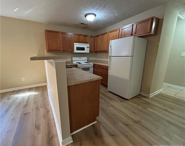 154 Glenn Brooke Lane - Photo Thumbnail 3