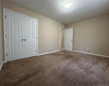 154 Glenn Brooke Lane - Photo Thumbnail 6
