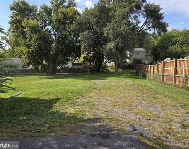 5335 Germain Street - Photo Thumbnail 5