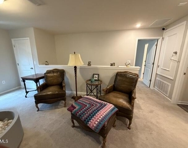 3509 Arctic Brook Street - Photo Thumbnail 12
