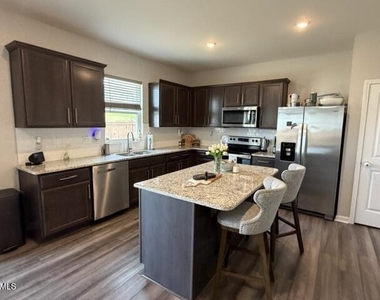 3509 Arctic Brook Street - Photo Thumbnail 3