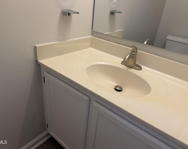 6221 Tributary Drive - Photo Thumbnail 14