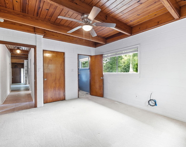 2118 Timberlake Drive - Photo Thumbnail 14