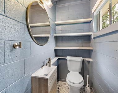 2118 Timberlake Drive - Photo Thumbnail 15