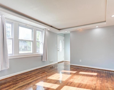 4023 Chestnut Street - Photo Thumbnail 10