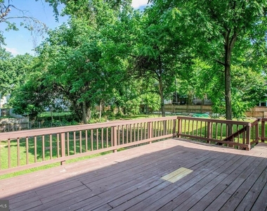4023 Chestnut Street - Photo Thumbnail 4