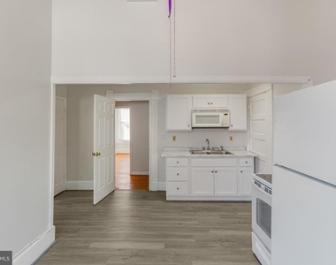 1122 Caroline Street - Photo Thumbnail 8