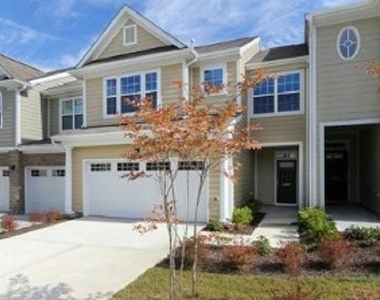 10118 Knotty Pine Lane - Photo Thumbnail 2