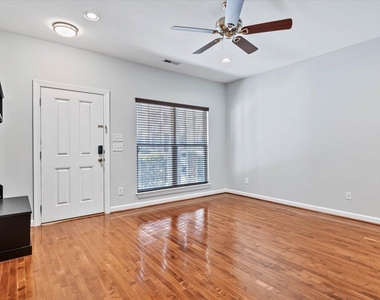 8751 Cypress Grove Run - Photo Thumbnail 4