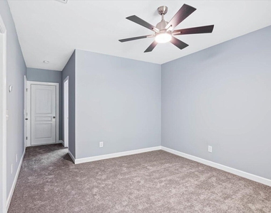 8751 Cypress Grove Run - Photo Thumbnail 15