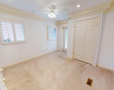 4145 21st Road N - Photo Thumbnail 7