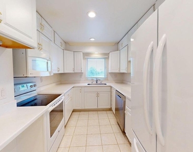 4145 21st Road N - Photo Thumbnail 4