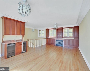 1335 N 14th Street N - Photo Thumbnail 32