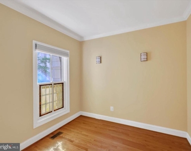 1335 N 14th Street N - Photo Thumbnail 13