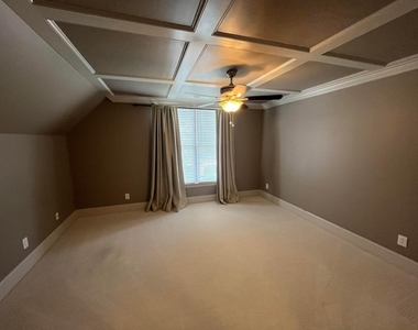 8012 Lloyd Allyns Way - Photo Thumbnail 28