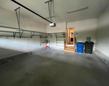 8012 Lloyd Allyns Way - Photo Thumbnail 29