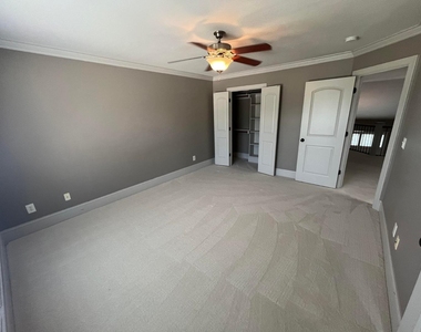 8012 Lloyd Allyns Way - Photo Thumbnail 25