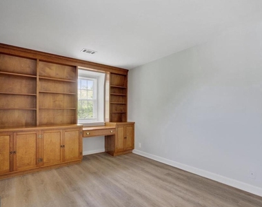3008 S Abingdon Street - Photo Thumbnail 10