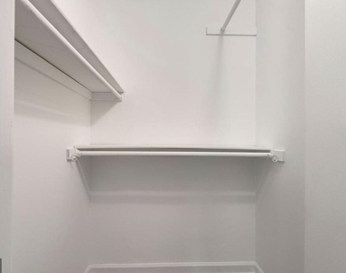 3008 S Abingdon Street - Photo Thumbnail 12