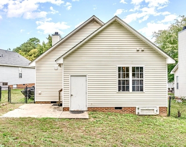 4408 Valley Cove Court - Photo Thumbnail 23