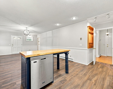 41 Hillcrest Drive - Photo Thumbnail 13
