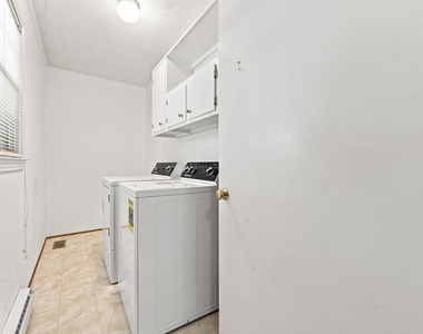 41 Hillcrest Drive - Photo Thumbnail 19