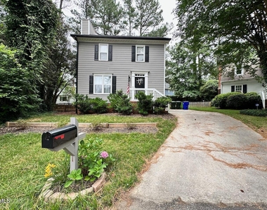 3117 E Folkestone Place - Photo Thumbnail 1